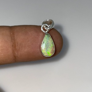 สร้อยคออัญมณีสีรุ้งแบบยูนิเซ็กซ์สำหรับเด็กจี้โอปอลเอธิโอเปียนไฟหลากหลายจี้แฟชั่นวินเทจ - Product Image 3