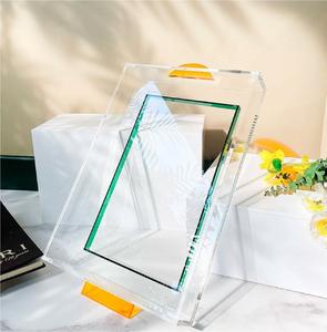 Plateau en acrylique au design unique pour les desserts et le service des aliments, parfait pour l'affichage des restaurants et les accessoires de la maison ou de l'hôtel - Product Image 1