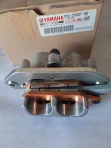 2PG-2580T-00 Conjunto de pinza izquierda Yamaha Motocicletas Piezas específicas para automóviles - Product Image 2