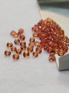 Saphir Orange Naturel Seulement Chauffé 1.25mm Rond Brillant Coupe Facette Superbe Qualité - Product Image 5