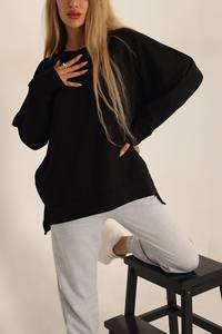 เสื้อสเวตเชิ้ตผู้หญิง Ever Glow รุ่นใหม่ สไตล์เซ็กซี่และคลับ ผลิตจากผ้าฟลีซรักษ์โลก กันน้ำ พร้อมปักโลโก้ตามสั่ง สีพื้น ไซส์พลัส - Product Image 2