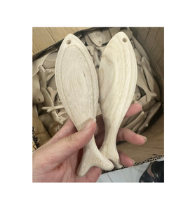 ของตกแต่งทางทะเลรูปปลาทำจากไม้แกะสลักด้วยมือแขวนติดประตูห้องสวนตกแต่งอย่างสร้างสรรค์สำหรับห้องนอน - Product Image 1