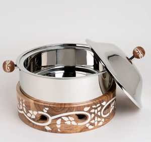 Casserole de serveur de nourriture en acier inoxydable doré avec support de conception de marteau arabe pour buffet de fête, mariage et hôtel - Product Image 3