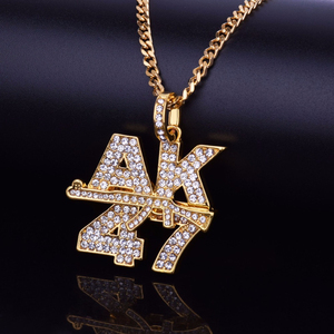 AK 24 Gun Hip Hop Pendant Totalmente busto hacia abajo en plata de ley 925 y diamantes redondos de corte brillante cultivados en laboratorio - Product Image 6