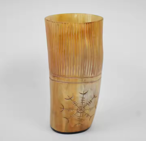 Vaso de chupito vikingo de alta calidad, copa para beber con cuerno Real clásico, Punta grabada para agua de vino. Pulido por Crescent Craft - Product Image 2