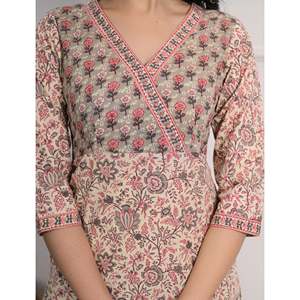 Hand Drawn <b>Block</b> <b>Printed</b> Cotton Pant Set of 2 Green <b>Printed</b> Salwar Kameez - Product Image 2