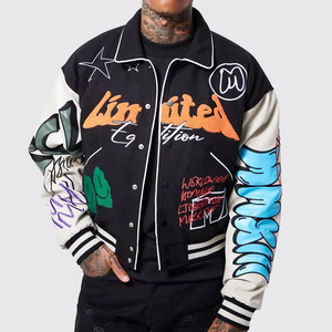 Chaqueta de béisbol Varsity personalizada con botones a presión, cuerpo de lana y mangas de cuero - Product Image 1