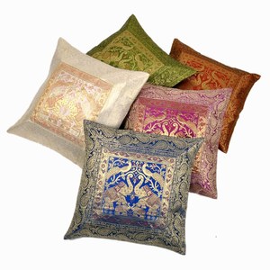 Broidery ecorativo, para orugas - Product Image 2