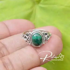 高品质基础时尚925纯银椭圆形天然绿色孔雀石宝石诞生石戒指男女通用配件