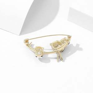 Broche Jeulia Have Fun Mom and Baby Panda en alliage avec cristal et perle - Product Image 4