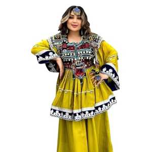 Vente en gros de robe afghane Kuchi faite à la main à vendre meilleure qualité de tissu en coton Kuchi afghan avec broderie - Product Image 1