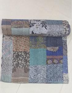 Handmade Old <b>Vintage</b> Kantha Bedspread Quilts Blanket Reversible Quilted Cotton Silk Indian Style Hand Stitched Throw Home Hotel - Product Image 4