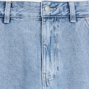 Jeans de menuisier à jambe droite avec poches Vêtements de travail élégants et durables avec plusieurs poches, parfaits pour l'extérieur et les vêtements décontractés - Product Image 3