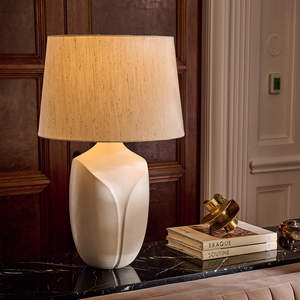 Étagère à livres moderne en acier inoxydable moulé Euclid, objet décoratif pour hôpital et salon - Product Image 2