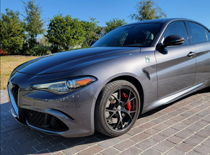 Alfa Romeo Giulia Quadrifoglio 2018 Usado, Económico, con Volante a la Izquierda/Derecha - Product Image 5