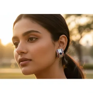 Boucles d'oreilles tendance pour femme en argent 925 plaqué or avec grenat, saphir et zircon cubique pour fiançailles - Product Image 1