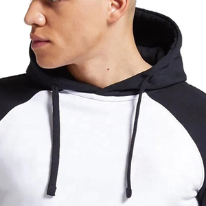 Pull à capuche bicolore à manches longues pour homme, vêtement décontracté, personnalisé, coupe athlétique, kangourou, bordures contrastantes, poches - Product Image 3