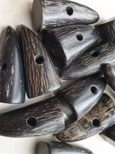 ปุ่มสลับรูปเขาควายแบบทูบัสก์กระดุมเสื้อโค้ทกันลม2รูสำหรับงานฝีมือรูปพระจันทร์เสี้ยว - Product Image 3