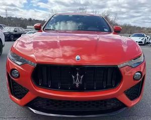 Levante F Tributo AWD Rojo Usado 2023 con Asientos de Cuero, Llantas de Aleación, Arranque Remoto, Bluetooth, Techo Solar y Sistema de Navegación - Product Image 3