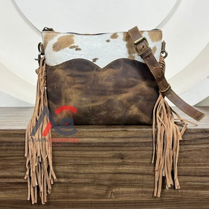 Elegante personalizado de lujo de cera dura de cuero de vaca bolso de mano con flecos fabricante de alta calidad de cuero genuino bolso de señora para mujer - Product Image 1