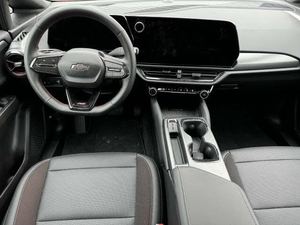 2025 C-h-e-v-r-o-l-e-t E-q-u-i-n-o-x E V RS AWD con bajo kilometraje y asequible precio en stock Listo para envío - Product Image 5