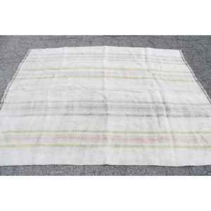 Alfombra Turca, Alfombra Vintage de 5.3x6.8 pies, Alfombra Floral Blanca y Verde - Product Image 3