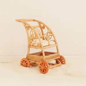 顶级流行婴儿玩具藤条幼儿推车木制娃娃婴儿车优质娃娃手工婴儿车