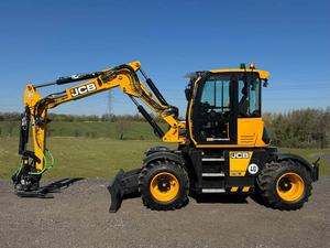 JCB 110W Pro hydradig ล้อขุดใหม่พร้อมตัวเอียง X12 steelwrist สำหรับการขุดที่มีความแม่นยำและไซต์ที่มีความคล่องตัวสูง - Product Image 4