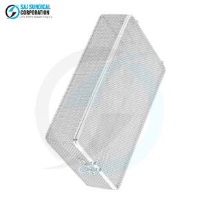 Panier en maille fine avec couvercle en acier inoxydable de qualité médicale, certifié CE, réutilisable pour la manipulation sécurisée des instruments chirurgicaux - Product Image 2