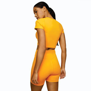 Résistant à la sueur mi impact confort 75% Nylon 25% élasthanne femmes coupe ajustée recadrée 365 Cap manches doré Orange T-Shirt - Product Image 4