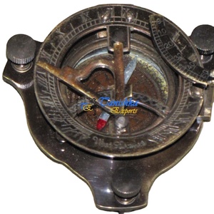 Brújula de reloj de sol antiguo de latón, brújula de bolsillo abierta direccional, el mejor artículo de regalo para senderismo al aire libre con precio al por mayor - Product Image 2