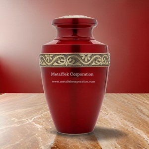 Urne de crémation en métal grec rouge personnalisé Floral gravé Band Pots de cendres commémoratives Prix de gros Enterrement décoratif - Product Image 3
