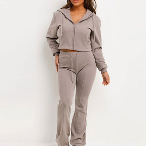 เสื้อครอปท็อปผู้หญิงแบบขายส่ง ชุดวอร์มขาบาน ราคาโรงงาน เสื้อครอปท็อปผู้หญิงแบบขายส่ง ชุดวอร์มขาบาน - Product Image 1