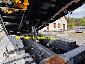 Camion à benne basculante Mercedes Benz Actros 2651 V8 d'occasion 2013, 6X4, diesel, capacité de 40 tonnes, transport de boues de construction urbaine - Product Image 5