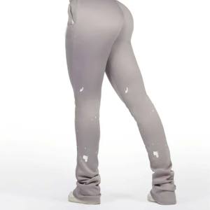 Survêtement empilé personnalisé pour femmes-Design élégant et confortable, idéal pour un usage quotidien et la mode" - Product Image 2