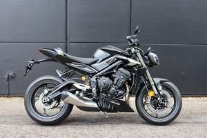 Disponible Triple 765 (Motocicleta) Nuevo - Product Image 6