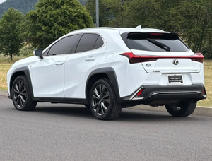 รถยนต์ SUV รุ่น UX200 F-Sport ปี 2019 มือสองสำหรับขาย - Product Image 6