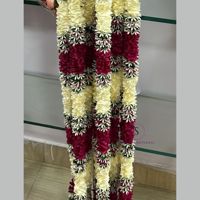 Karangan bunga Marigold buatan tangan India bunga merah dan putih cantik melati buatan tangan dengan karangan bunga dekorasi mawar