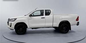 รถกระบะมือสอง ปี 2023 รุ่น Hilux 2.4 D4D Comfort 4WD Xtra พวงมาลัยขวา มาตรฐานไอเสียยูโร 5 - Product Image 2
