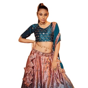 Lehenga Choli-terciopelo semicosido bordado, exclusivo, nuevo - Product Image 2