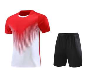 Ensemble de Tenue de Football Personnalisé en Polyester 100% Bleu Marine et Blanc Uni - Maillot, Short et Chaussettes pour Adultes Respirant et à Séchage Rapide - Product Image 2