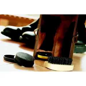 Set de Limpieza de Zapatos de Viaje Personalizado para Caballero, Mercancía Premium - Product Image 2