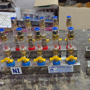 Collecteur d'eau Dubey International 6 entrées 6 sorties avec débitmètre SANS ROUILLE Facile à utiliser Longue durée de vie Garantie 1 an - Product Image 1