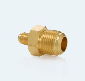 Raccord réducteur en laiton durable 5/8x1/4 sae 45 degrés pour la climatisation, la réfrigération, les conduites de carburant et les raccords hydrauliques - Product Image 1
