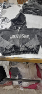 Streetwear vintage pour femmes Sweats à capuche zippés délavés à l'acide et ensemble de survêtements personnalisables - Product Image 2