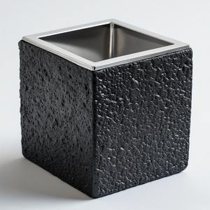 Ensemble d'accessoires de salle de bain en laiton de luxe avec couleur et taille personnalisées, design moderne durable et écologique pour les salles de bain d'hôtel et de maison - Product Image 5