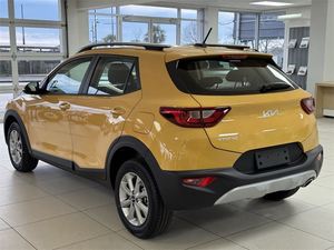 Auto Usado en Buen Estado, <span class=keywords><strong>Kia</strong></span> <span class=keywords><strong>Stonic</strong></span> SX SUV 2025, Envío a Todo el Mundo - Product Image 6