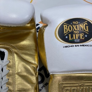 Gants de boxe tendance les plus vendus No Boxing No Life à lacets pour sparring, or/blanc, en vente, avec logo personnalisé OEM - Product Image 6