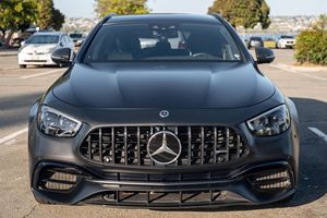Mercedes-AMG E63 S Wagon Final Edition 2023 Usado en Excelentes Condiciones, Uno de los 999 Modelos de Edición Final, Motor V8 Biturbo de 603 hp, Tracción en las Cuatro Ruedas - Product Image 1