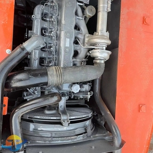 Excavadora Hitachi ZX200 Usada de Alta Calidad, Máquina de Construcción Popular en Venta a Bajo Precio - Product Image 2